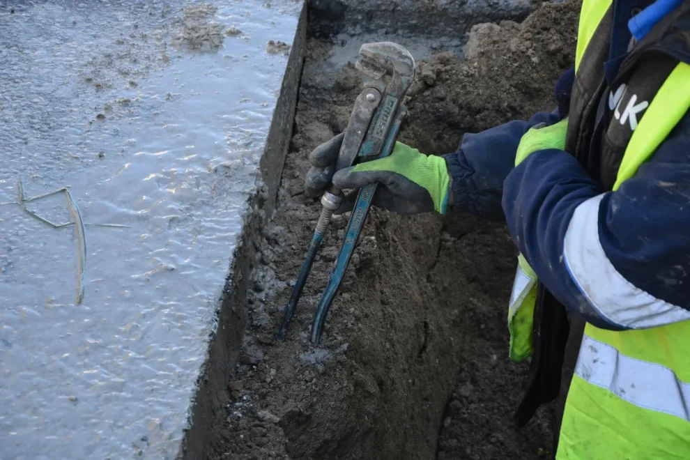 РАДОВИ, КВАРОВИ НА ВОДОВОДНОЈ МРЕЖИ И ПРЕКИДИ У ВОДОСНАБДЕВАЊУ